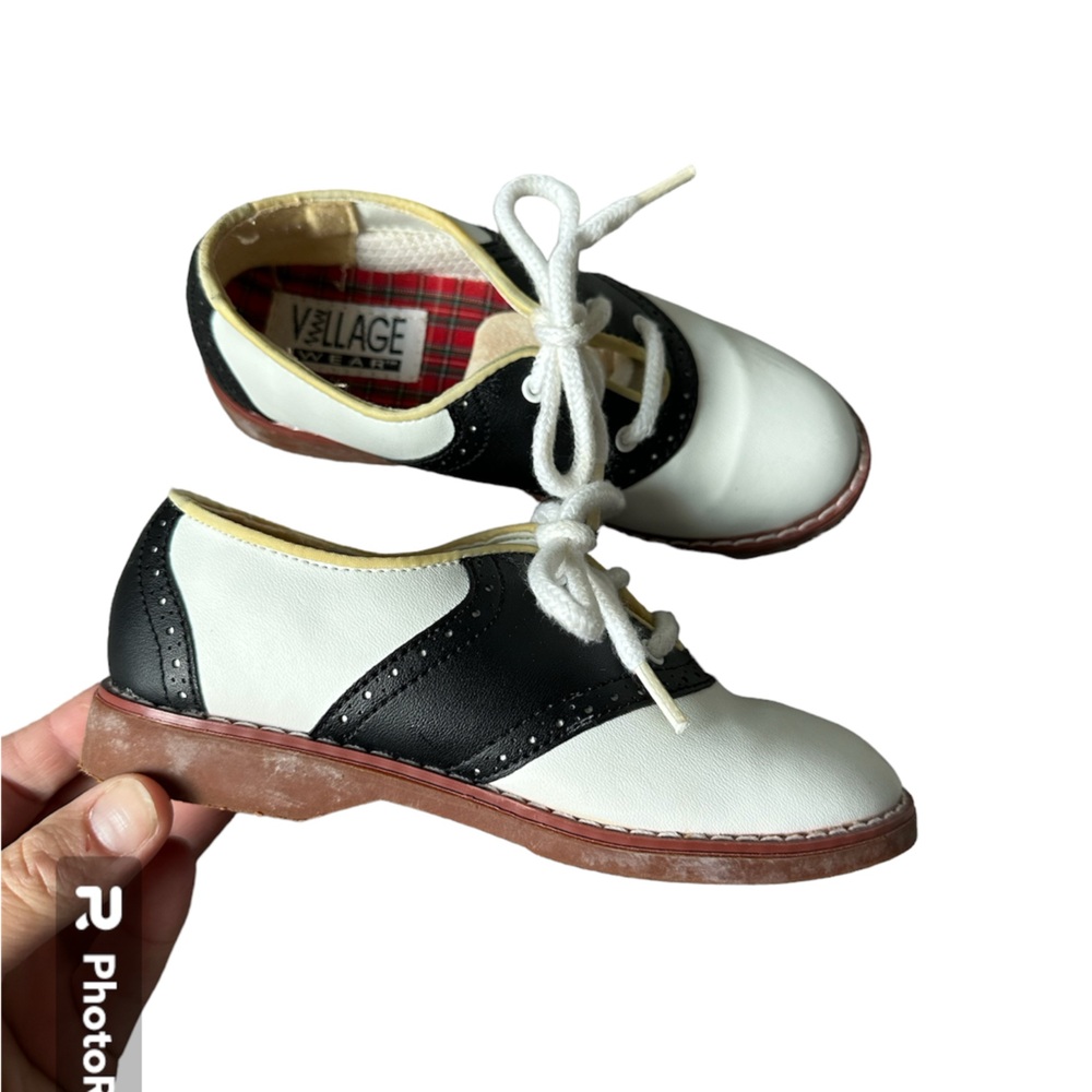 Vintage girls Oxford saddle shoes 10.5 Toddler